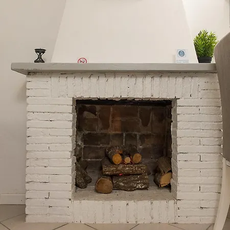 Domus Tiberina Рим