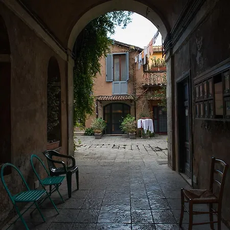 Domus Tiberina Апартаменты Рим