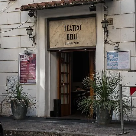 Domus Tiberina