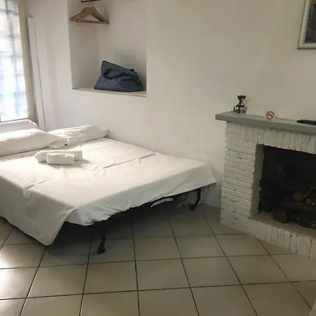 Domus Tiberina Rzym